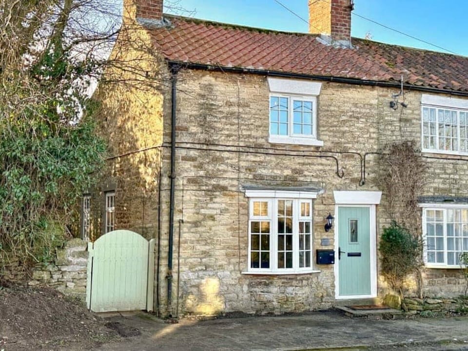 Snowdrop Cottage Exterior