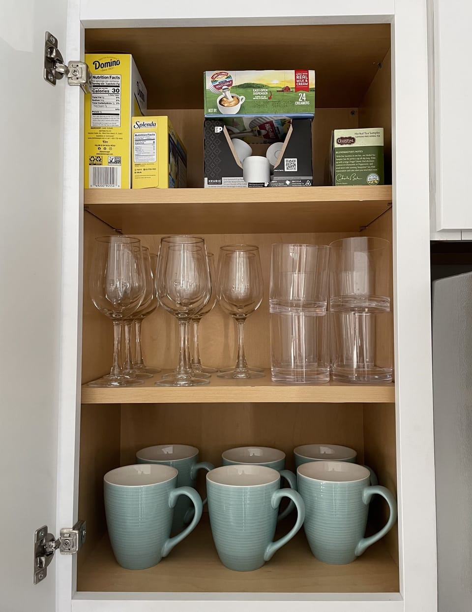 Sugar, sweetener, creamer & tea bags