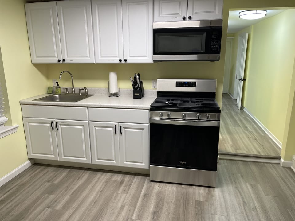 Fully Stocked Kitchen. 