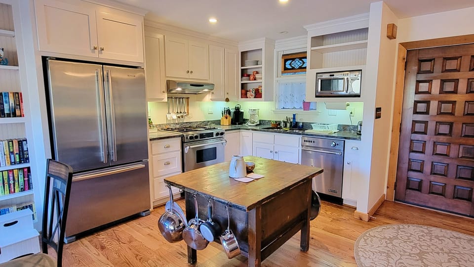 Remodeled Kitchen (2)