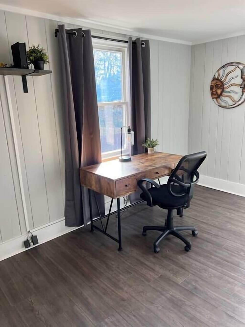 Desk 