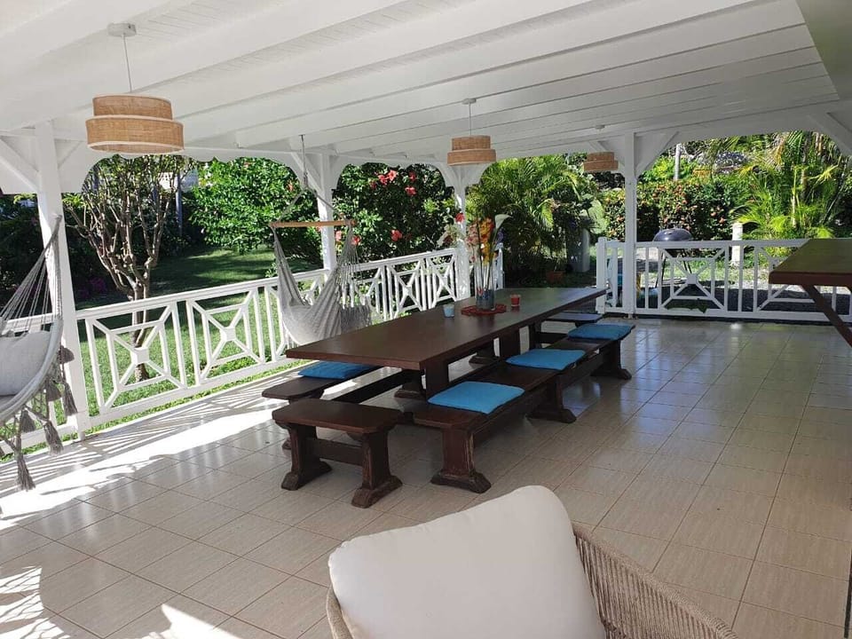 Outdoor lounge (1)