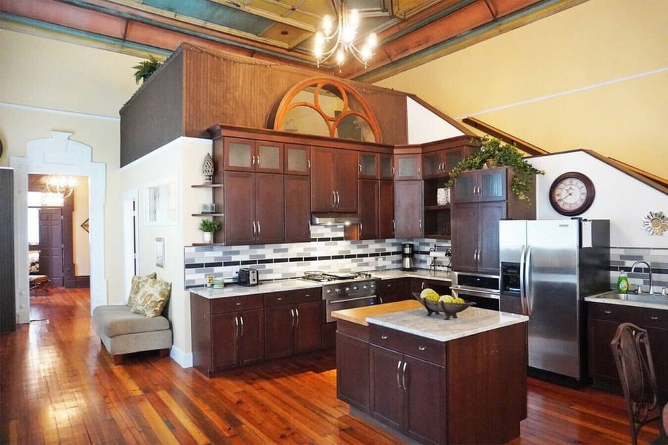 Open Concept Designer Kitchen