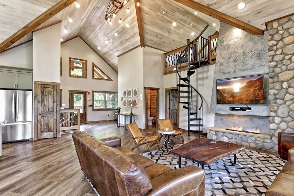 Extremely Spacious at over 4800 sqft!