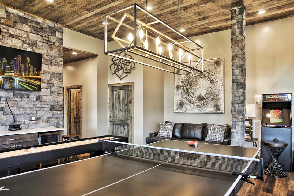 Pool table comes with a ping pong topper!