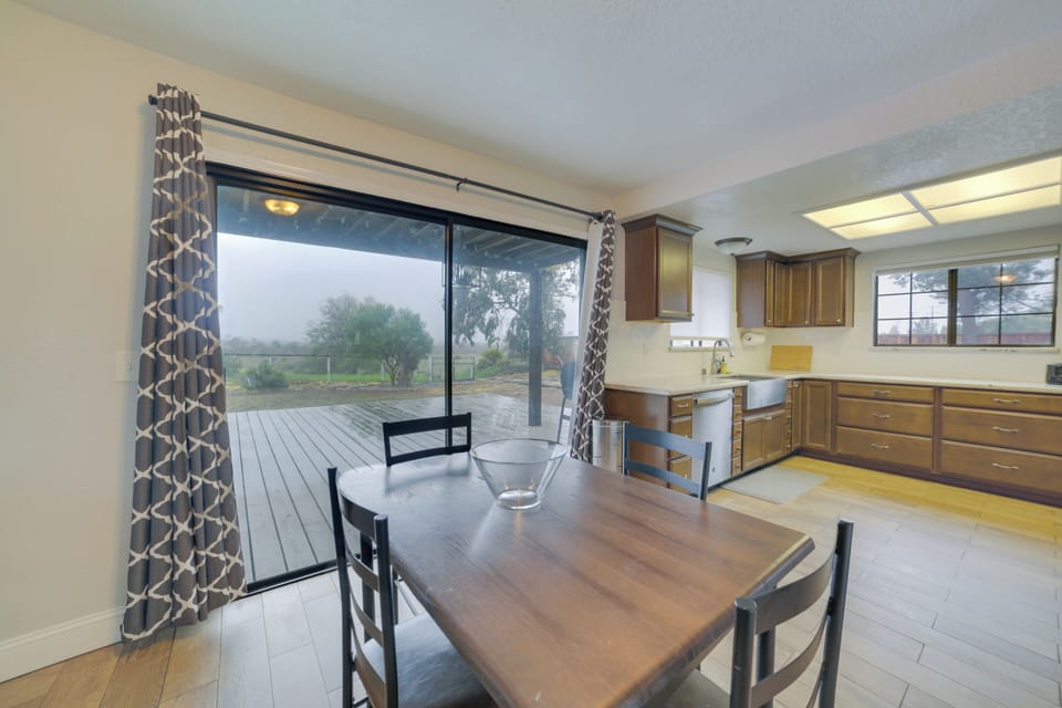 Kitchen Table