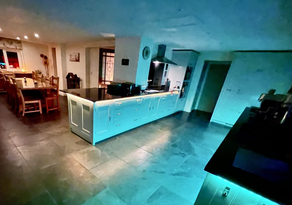 Totally Private Idylic Farmhouse with Hot Tub Farm Stay in Cotswold District