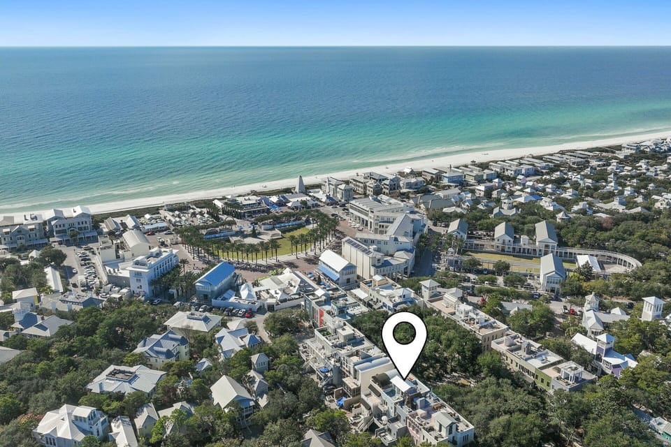303 Ruskin - Seaside - Prime Location in Seaside