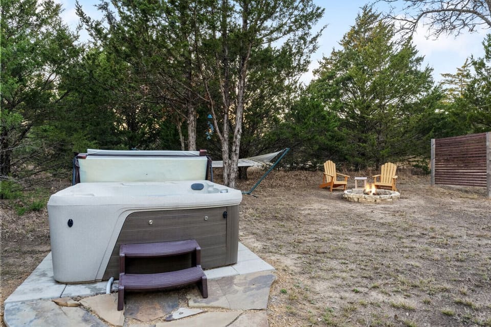 Hot tub