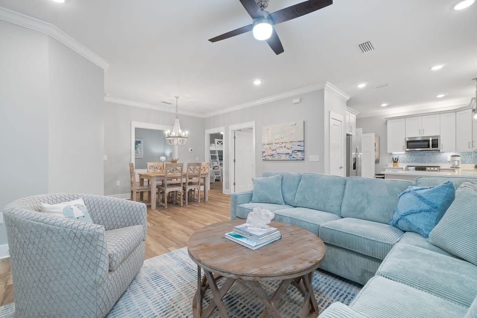 Living and dining area