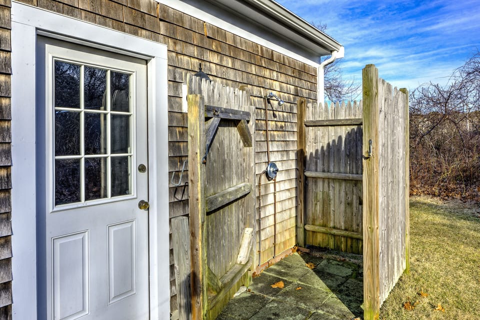 Outdoor Shower- 48 Hammond Road East Sandwich