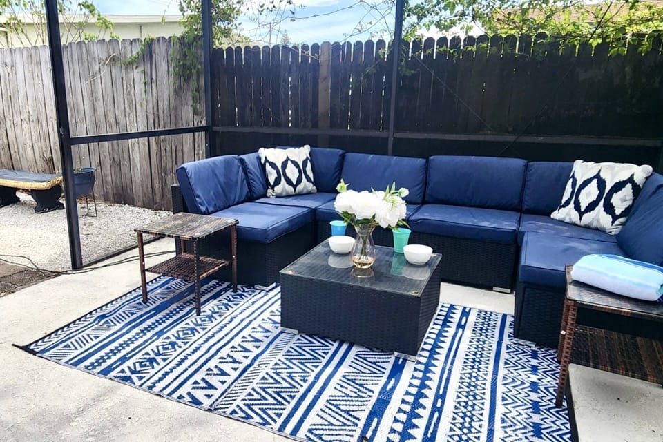 Relax and unwind on this lounger poolside