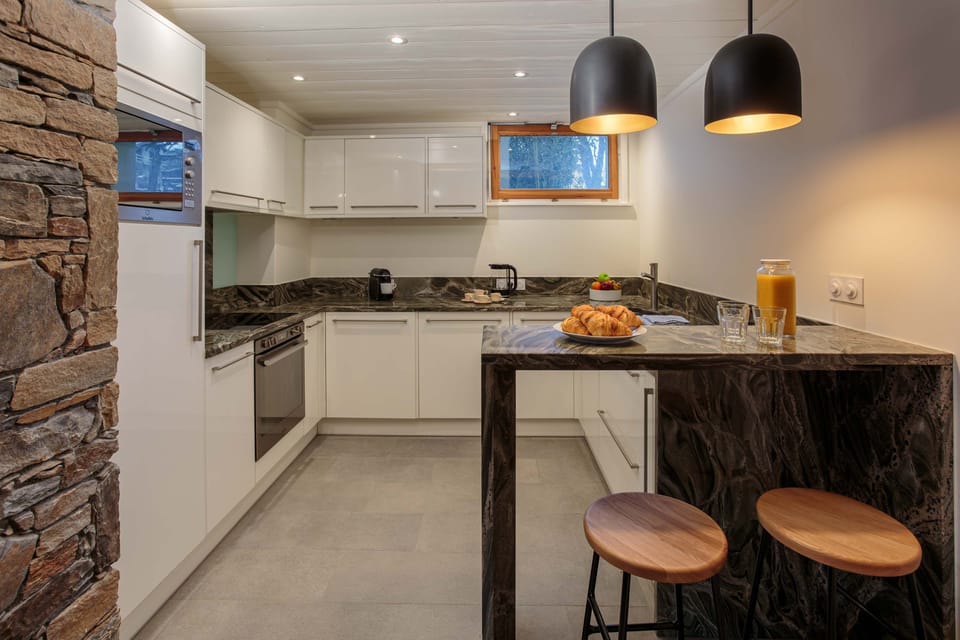 Fully equipped kitchen for cooking up a storm