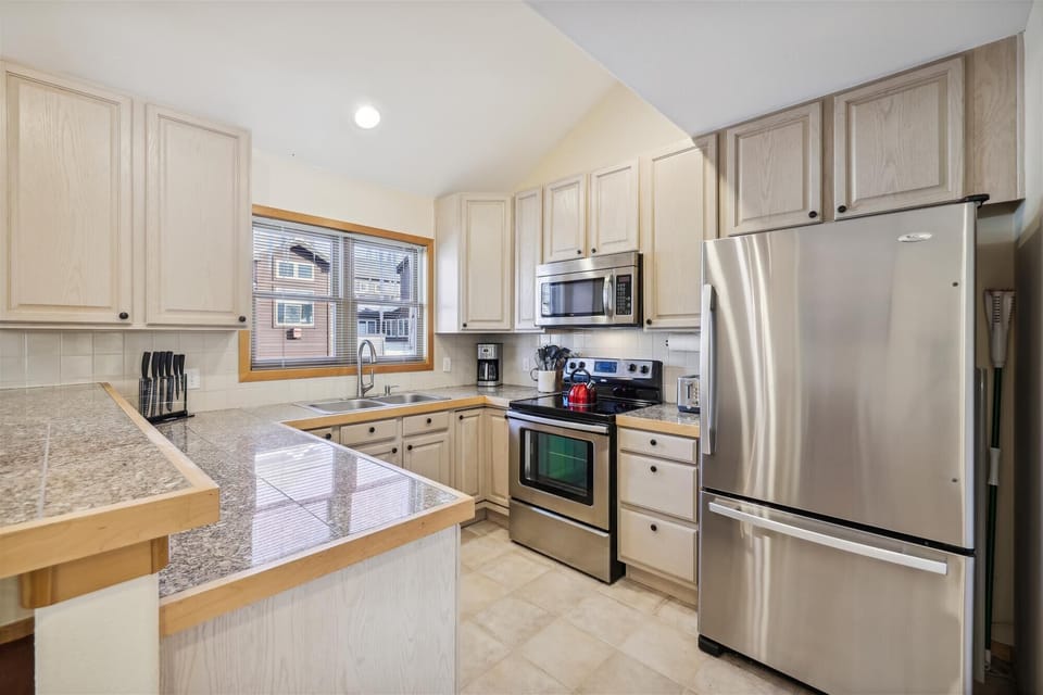 Kitchen - Moose Xing - Frisco Vacation Rental