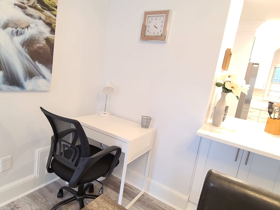 Office space - Main Level