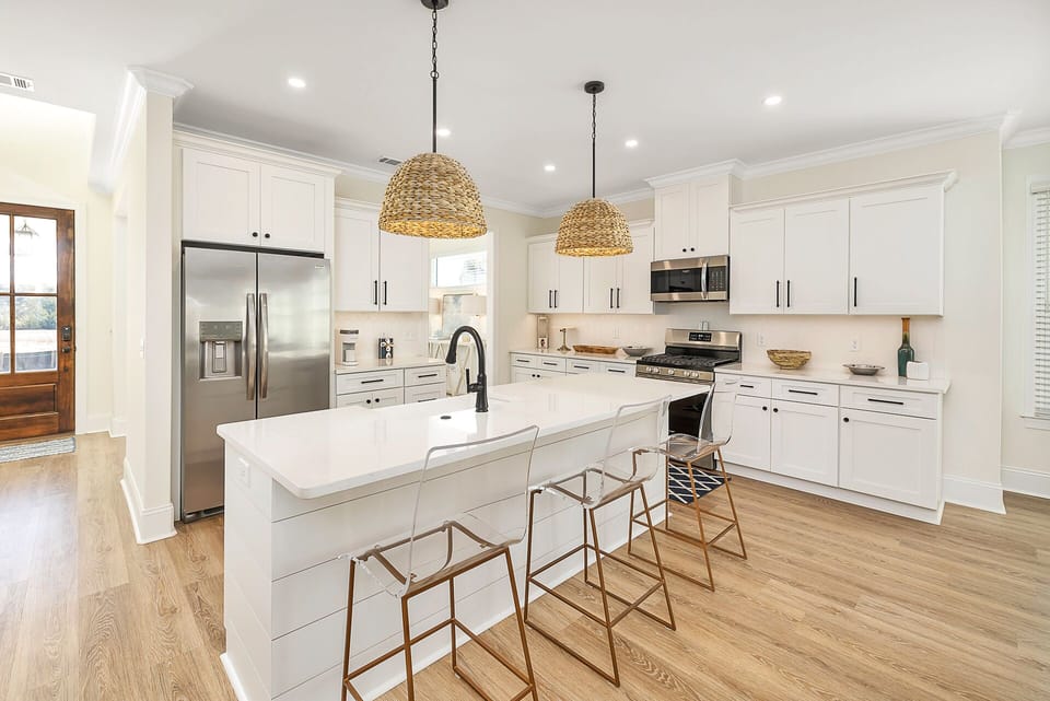 Open concept chef ready kitchen.