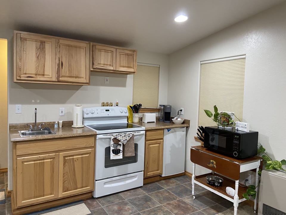 Kitchenette 