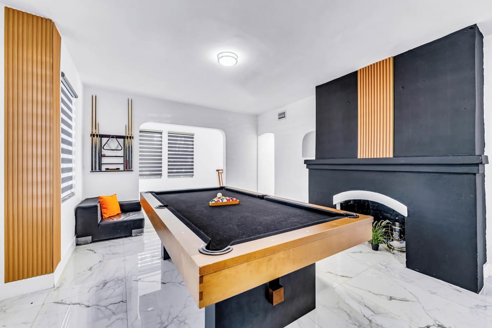 Game room
