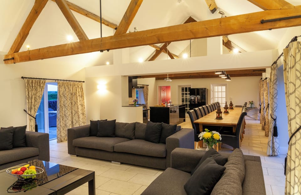 Barn - Living Area