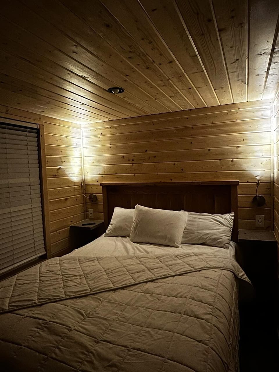 Queen Bed for 2