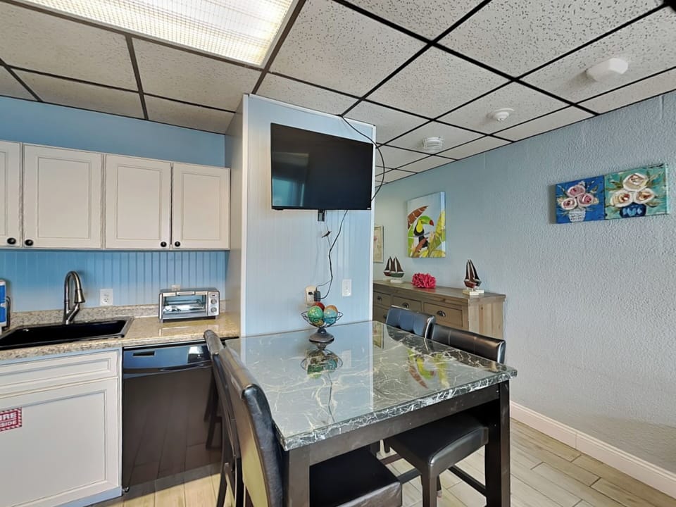 Studio Dining Area - Smart TV
