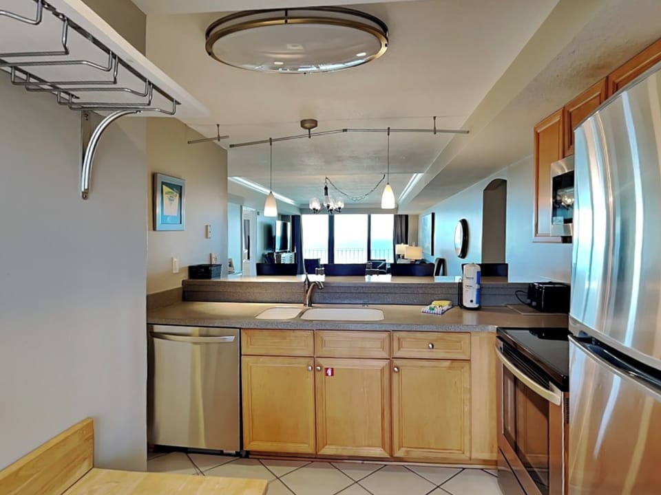 Kitchen - Modern Appliances