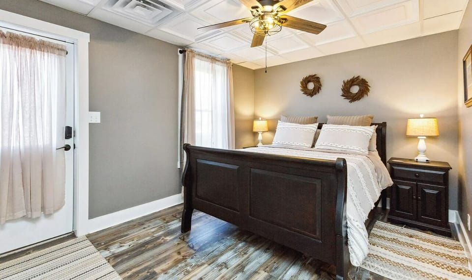 Private access to Lower Level into bedroom!