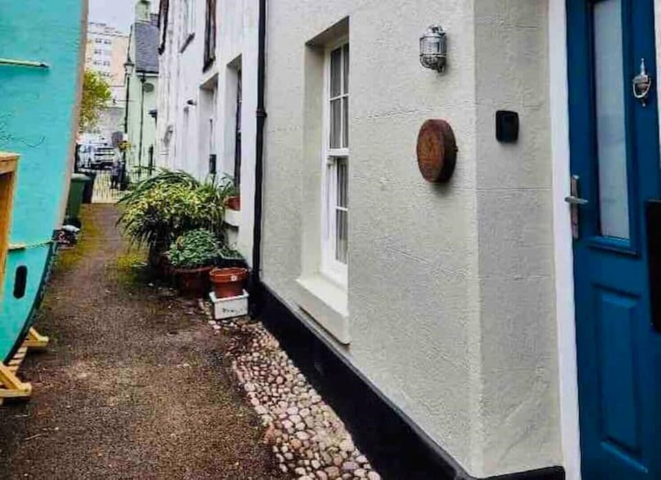 Front of house
