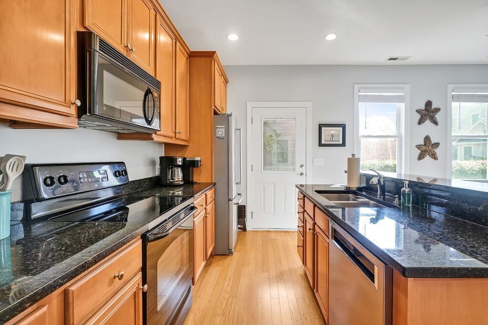 333MarinaViewDrive 8