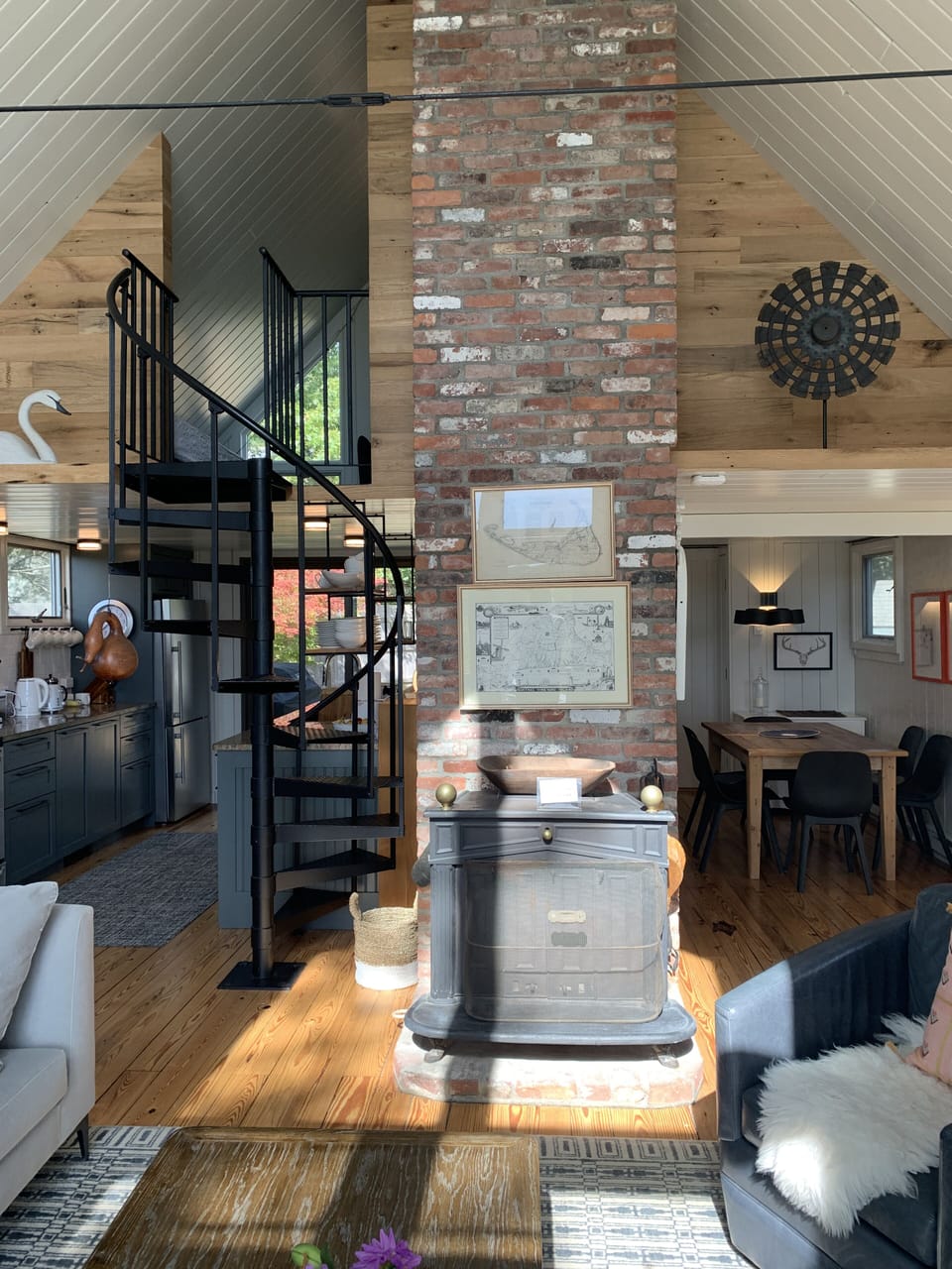Spiral stair to loft