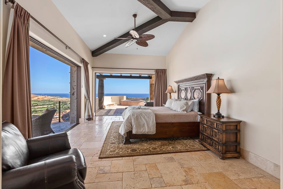 Bedroom suite with incredible views of ocean and golf courseCasa_Kay-22