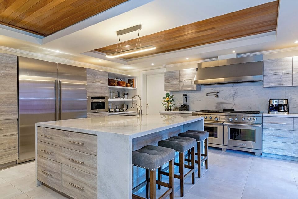 Modern and spacious kitchen.