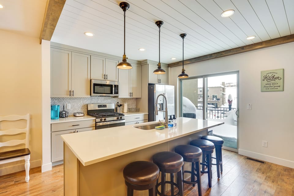 Kitchen | Breakfast Bar w/ Seating | Spices