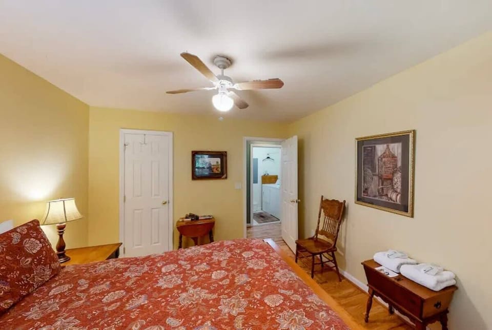 Cabin 2, Mountain Hideaway