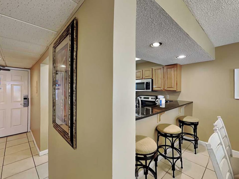 Breakfast Bar - Seating