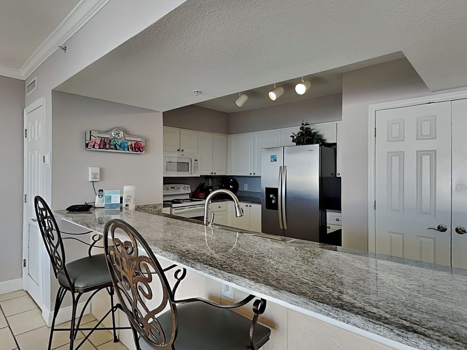 Breakfast Bar with Seating for Two