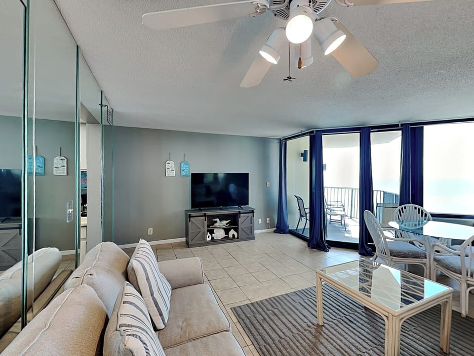 Living Area - Smart TV - Gulf Front Balcony Access
