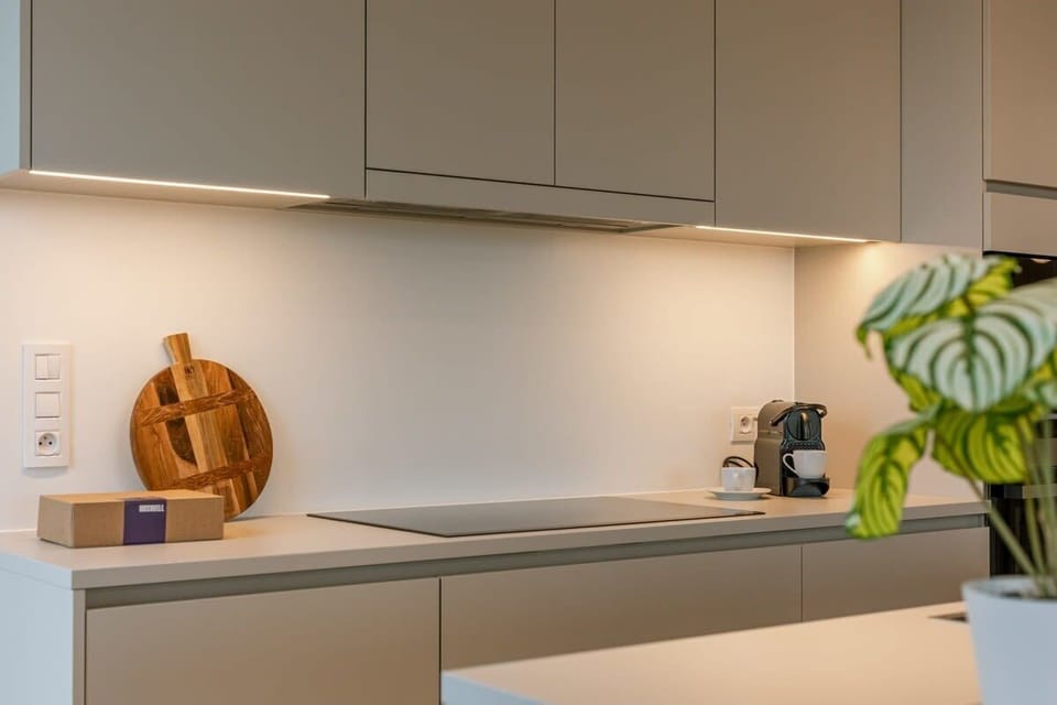 Modern and fully equipped kitchen