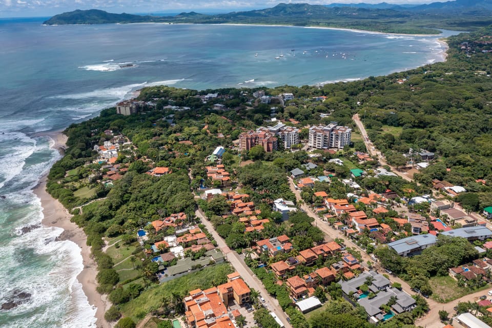 On this side you can see how close Tamarindo beach is located.