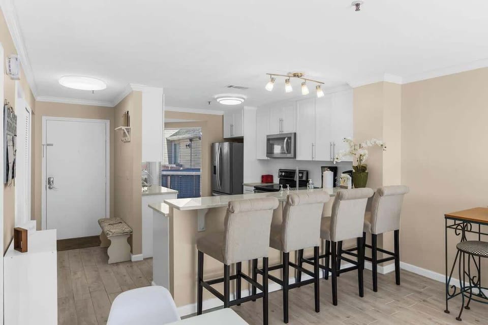 Breakfast Bar