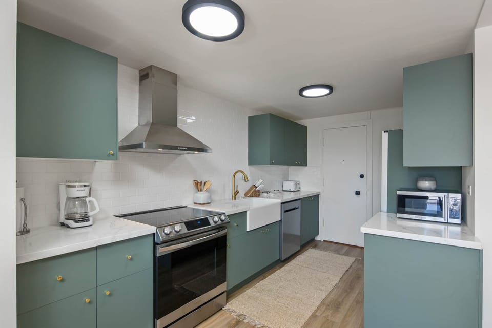Kitchen (1)