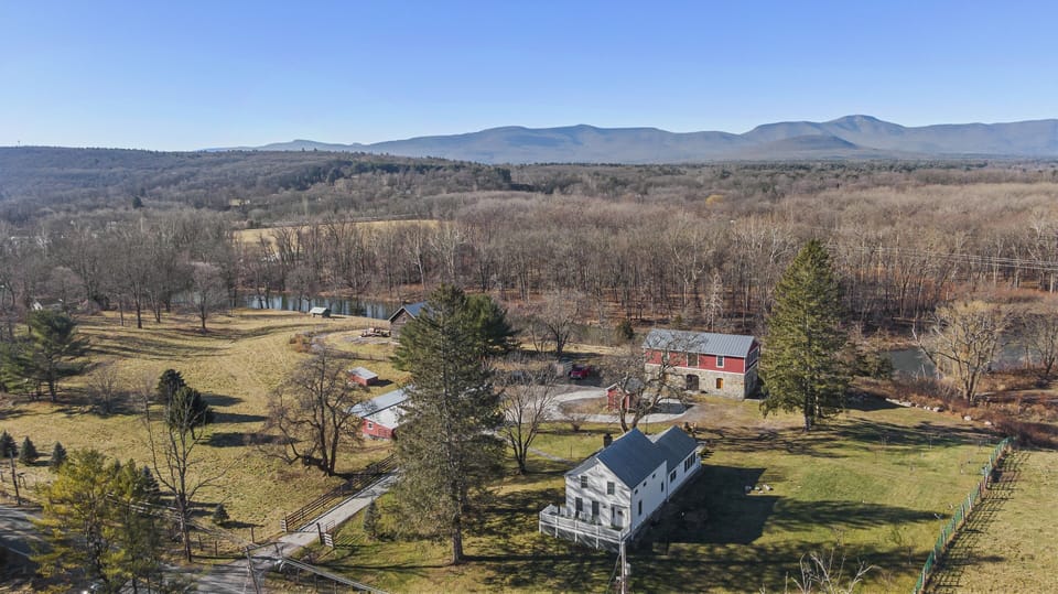 Overhead view House and property
