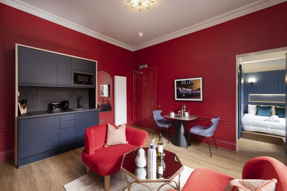 Studio with bed and kitchen