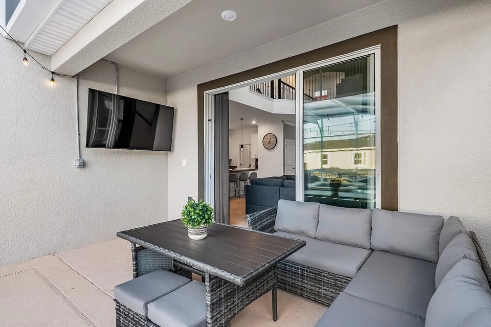 Outdoor TV Area
