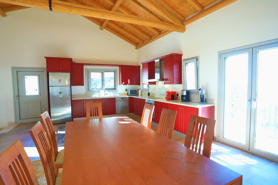 Open plan lounge%2C dining and kitchen area