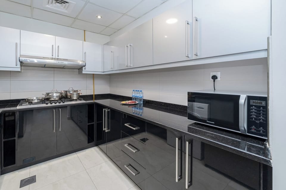 Fully equipped kitchen
