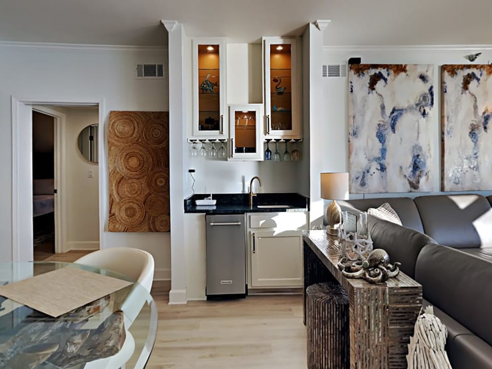 Wet Bar