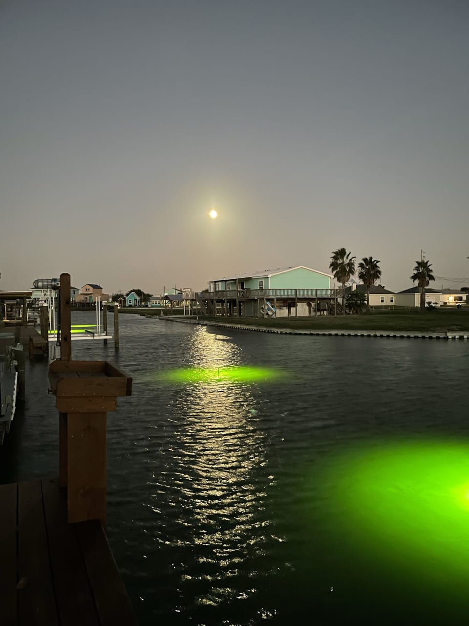 Full Moon Rising