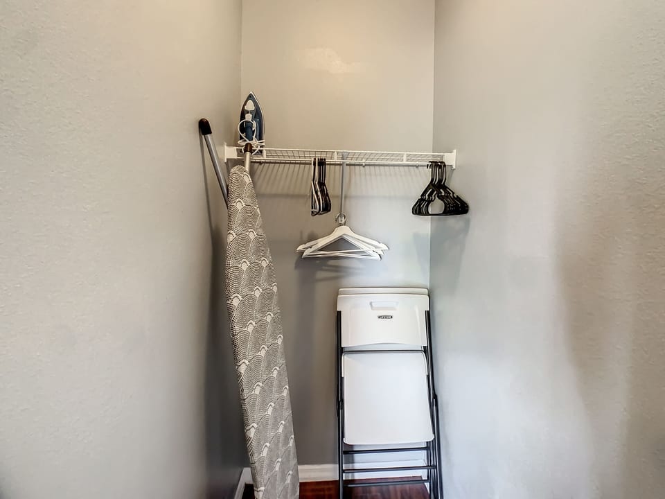 Master bedroom walk-in closet