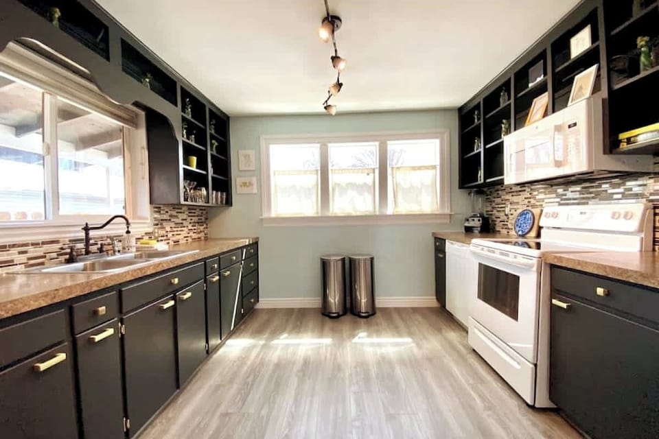 Fully stocked kitchen
